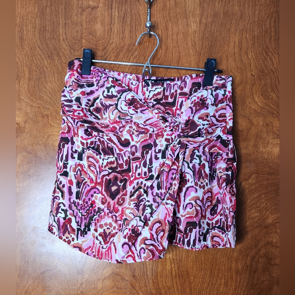 Zara Lightweight Floral Short Belted Skort